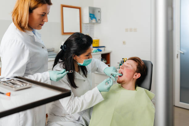 Best Emergency Dental Extractions in Quinebaug, CT